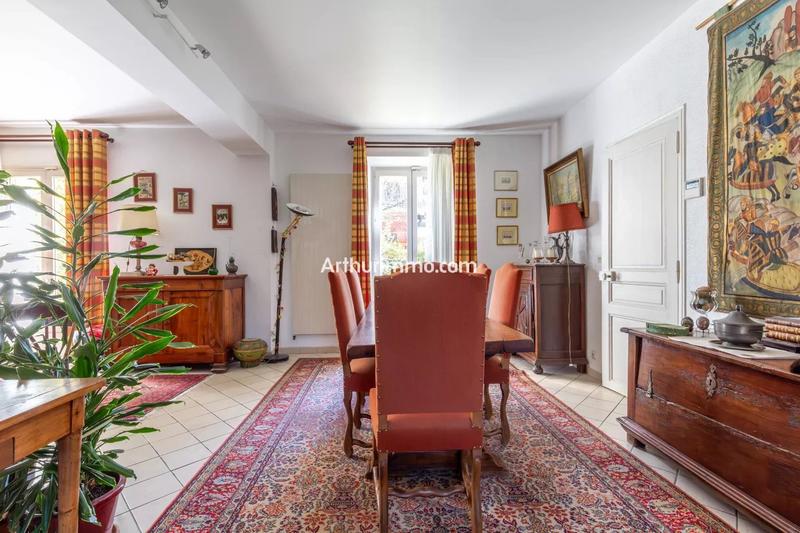 Maison - 190 m² - 7 pièces