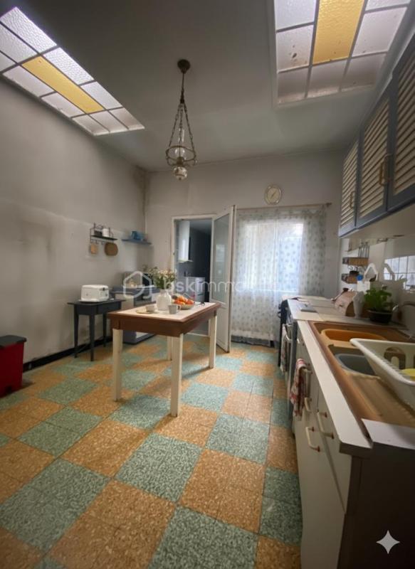 Maison de ville - 100 m² - 5 pièces