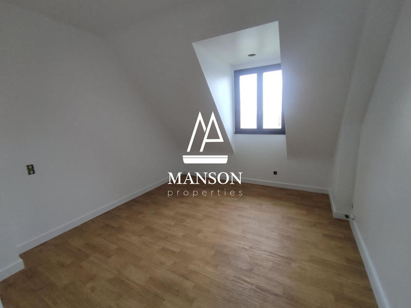 Maison - 99 m² - 6 pièces