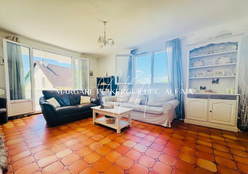 Maison - 145 m² - 7 pièces