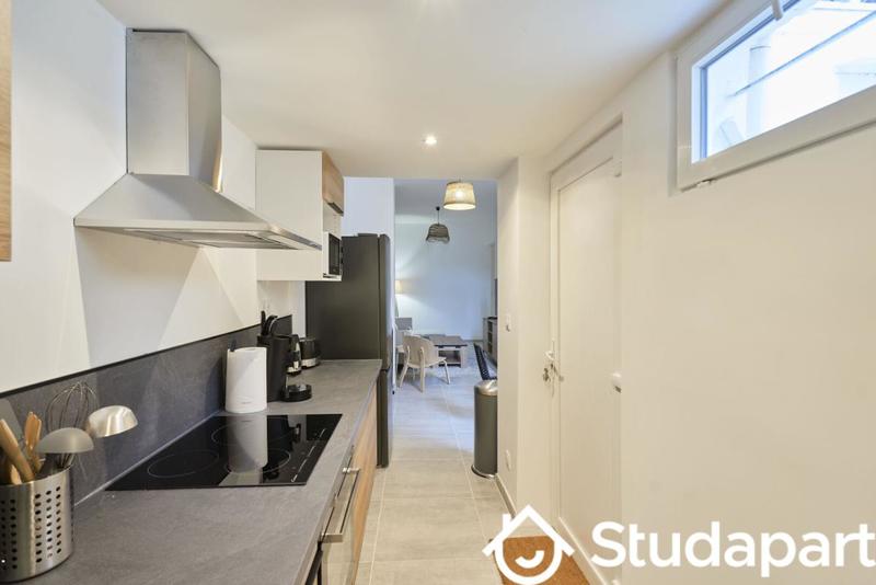 Chambre - 12 m² - 1 pièce