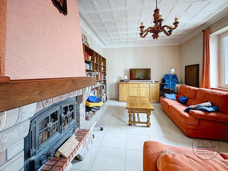 Maison - 355 m² - 12 pièces