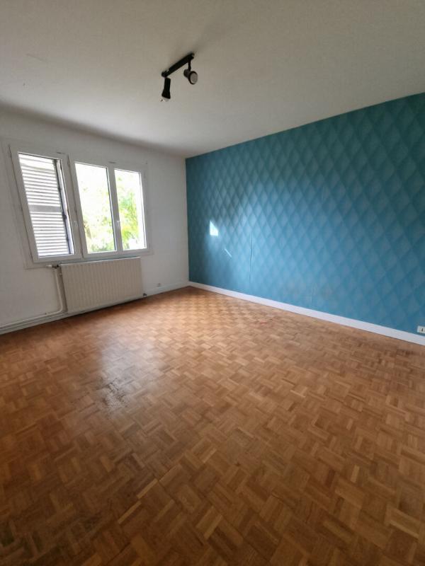 Maison - 151 m² - 7 pièces