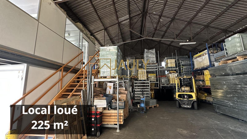 Local d'activités - 1 200 m²