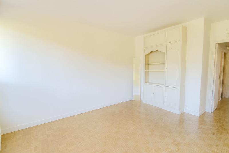 Appartement - 92 m² - 4 pièces