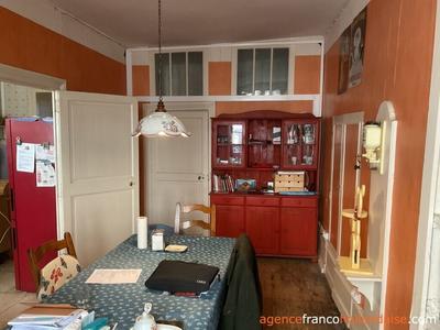 Maison chambre d'hôtes - 285 m² - 8 pièces