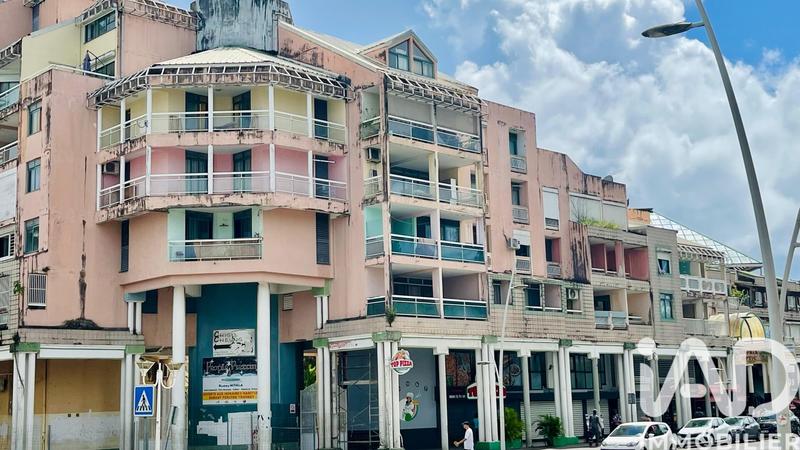 Appartement - 85 m² - 3 pièces