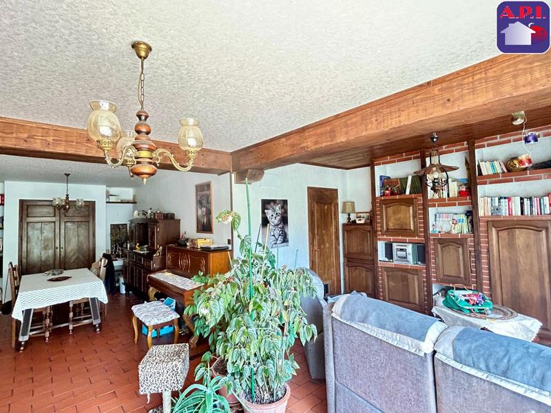 Maison - 191 m² - 8 pièces