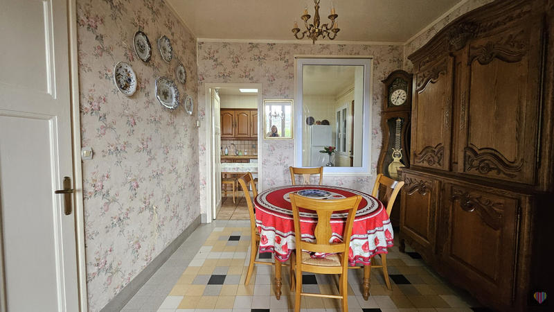 Maison - 87 m² - 4 pièces