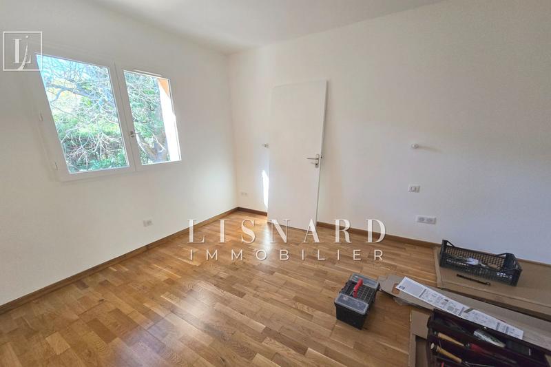 Villa - 96 m² - 4 pièces