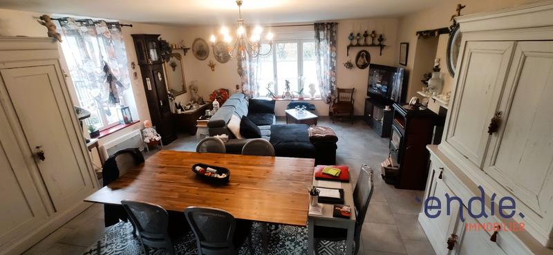 Maison - 183 m² - 6 pièces