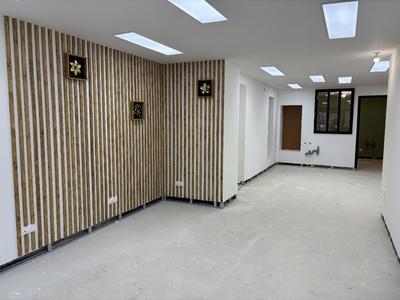 Divers - 80 m² - 3 pièces