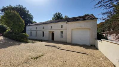 Maison - 161 m² - 8 pièces