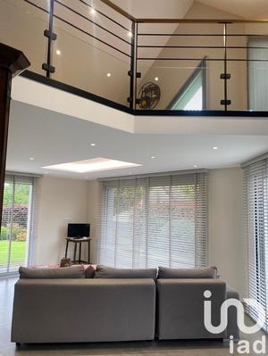 Maison de maîtres - 176 m² - 8 pièces