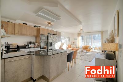 Appartement - 86 m² - 4 pièces