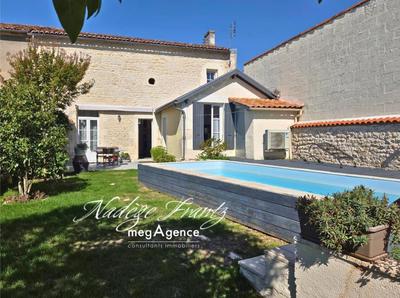 Maison - 101 m² - 5 pièces