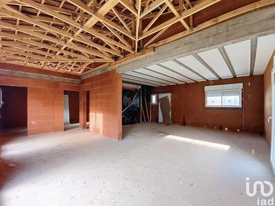 Maison - 102 m² - 5 pièces