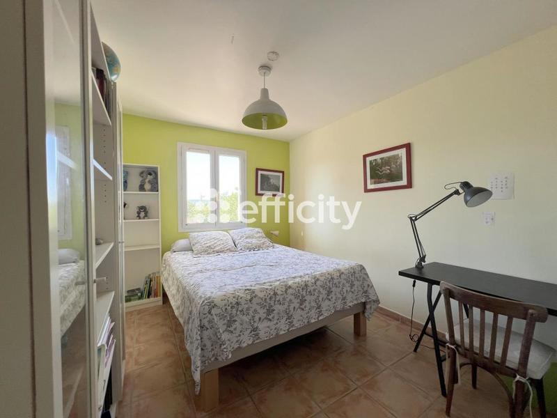 Maison - 169 m² - 6 pièces