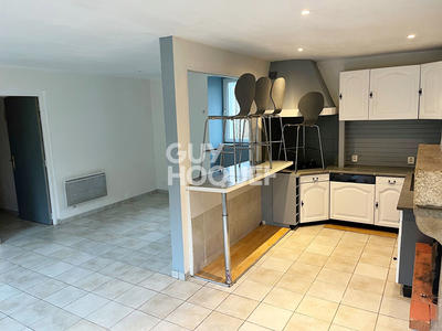 Maison - 80 m² - 3 pièces