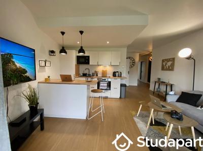 Chambre - 11 m² - 1 pièce