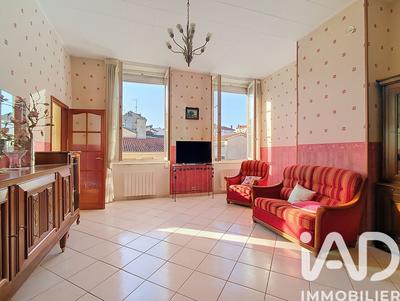 Appartement - 84 m² - 4 pièces