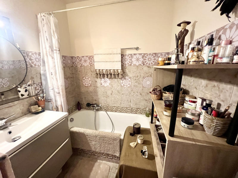 Appartement - 47 m² - 3 pièces