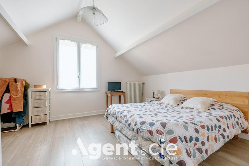 Maison - 184 m² - 7 pièces