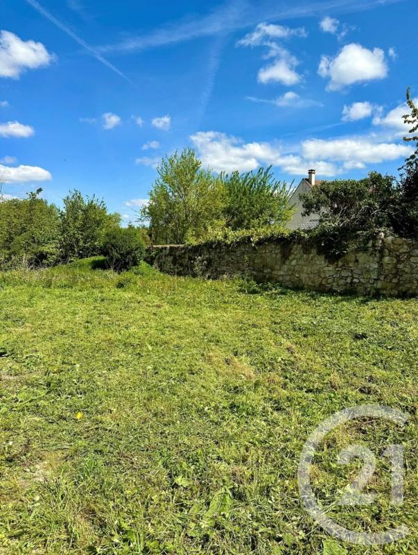 Terrain constructible - 910 m²