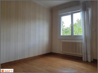 Maison - 74 m² - 5 pièces