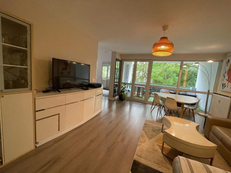 Appartement - 93 m² - 4 pièces