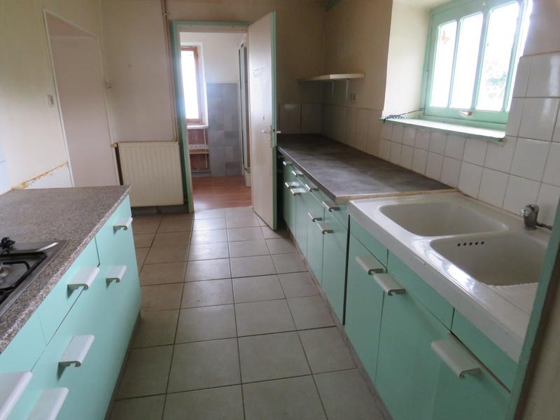 Maison - 80 m² - 5 pièces