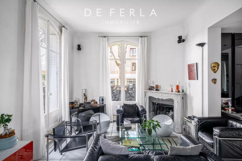 Maison - 200 m² - 8 pièces