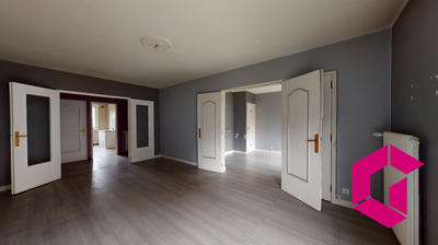 Appartement - 76 m² - 4 pièces