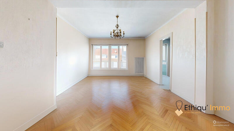 Appartement - 81 m² - 3 pièces