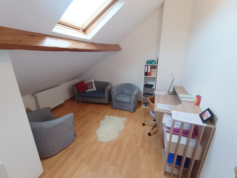 Maison - 95 m² - 5 pièces