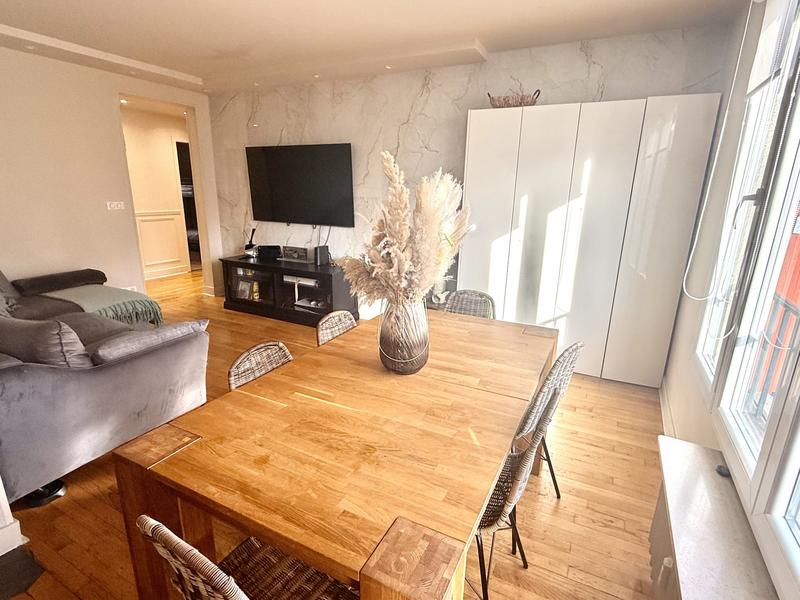 Appartement - 75 m² - 4 pièces