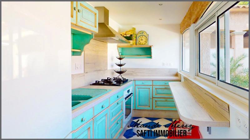 Villa - 170 m² - 6 pièces