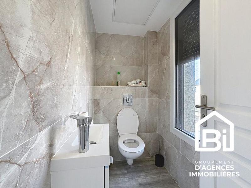 Maison - 150 m² - 5 pièces