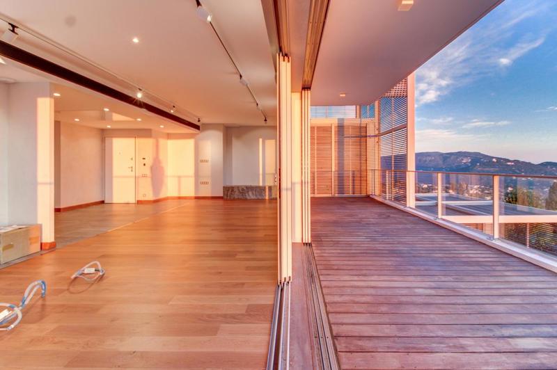 Penthouse - 99 m² - 3 pièces