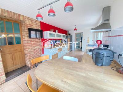 Maison - 110 m² - 5 pièces