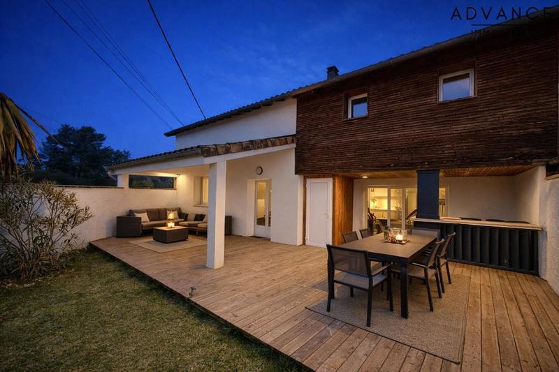 Maison - 198 m² - 5 pièces