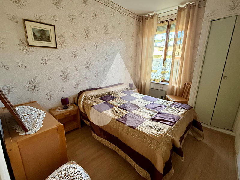 Immeuble - 200 m² - 5 pièces