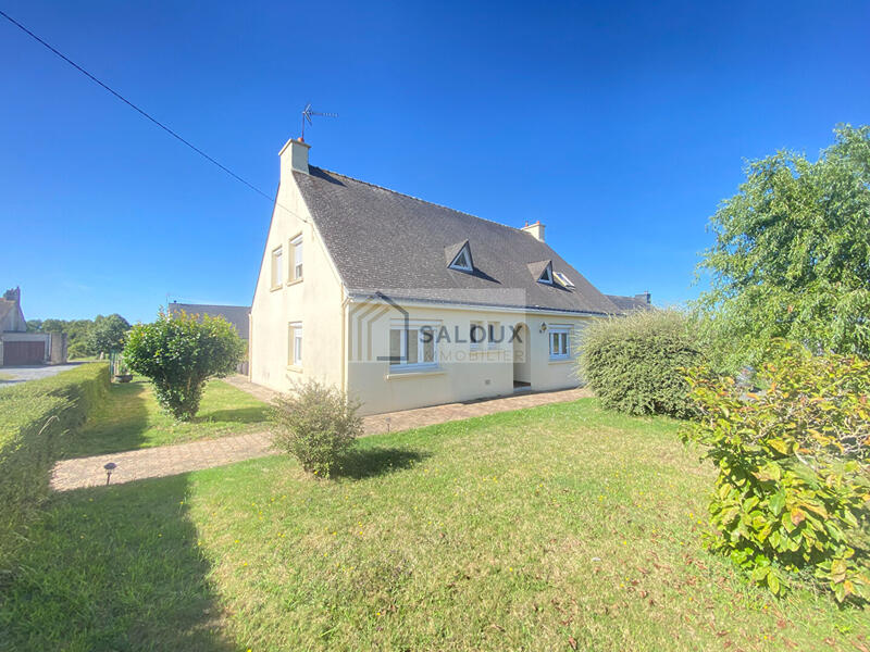 Maison - 153 m² - 7 pièces