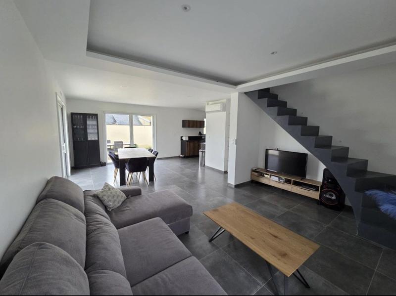 Maison - 120 m² - 5 pièces