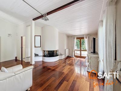 Maison - 134 m² - 5 pièces