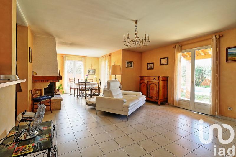 Maison - 99 m² - 5 pièces