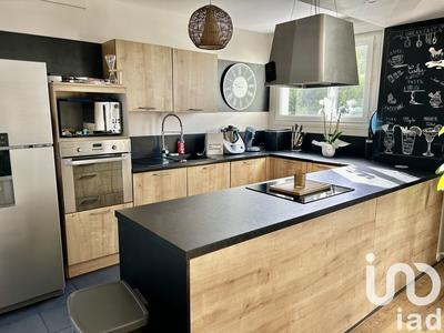 Appartement - 82 m² - 3 pièces