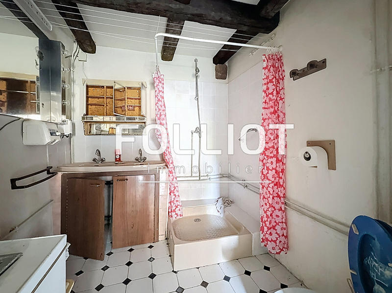 Maison - 200 m² - 5 pièces