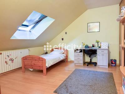 Maison - 155 m² - 6 pièces