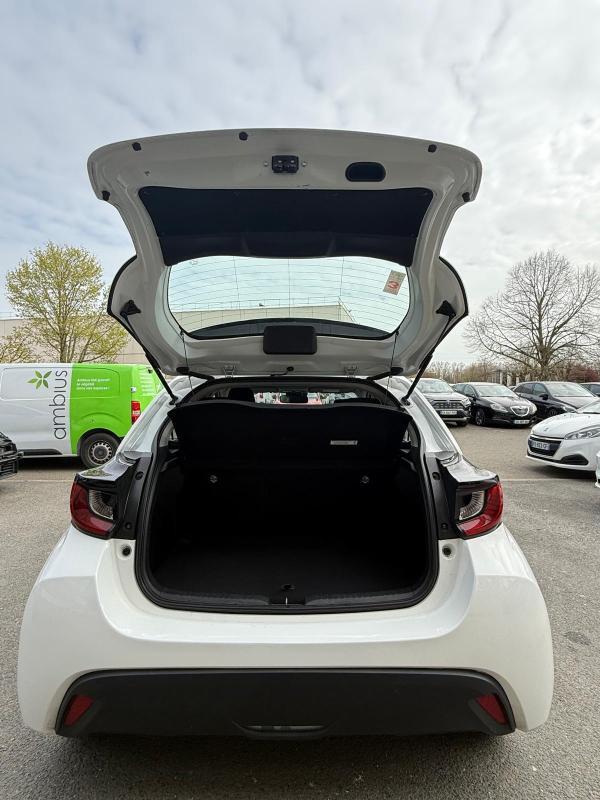 Toyota Yaris IV 1.5 Hybride 116h Dynamic